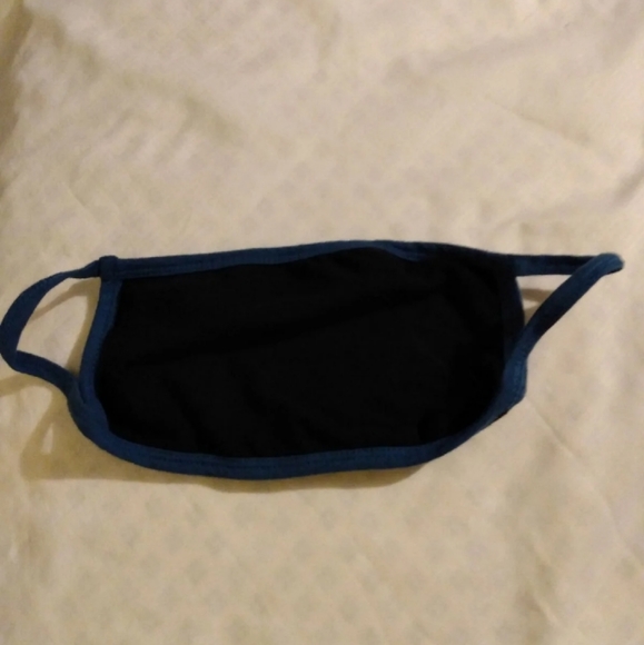 Face mask - Picture 1 of 2